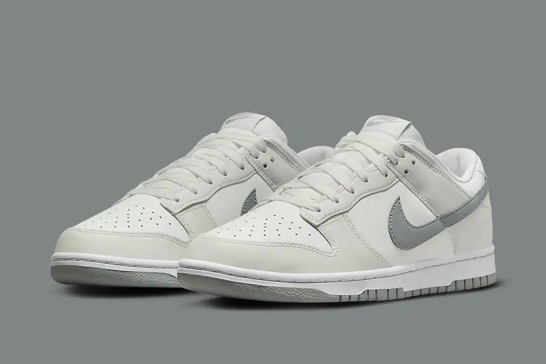 Nike lançará o Dunk Low Summit White em breve