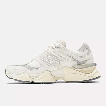 New Balance 9060 "Sea Salt" Branco