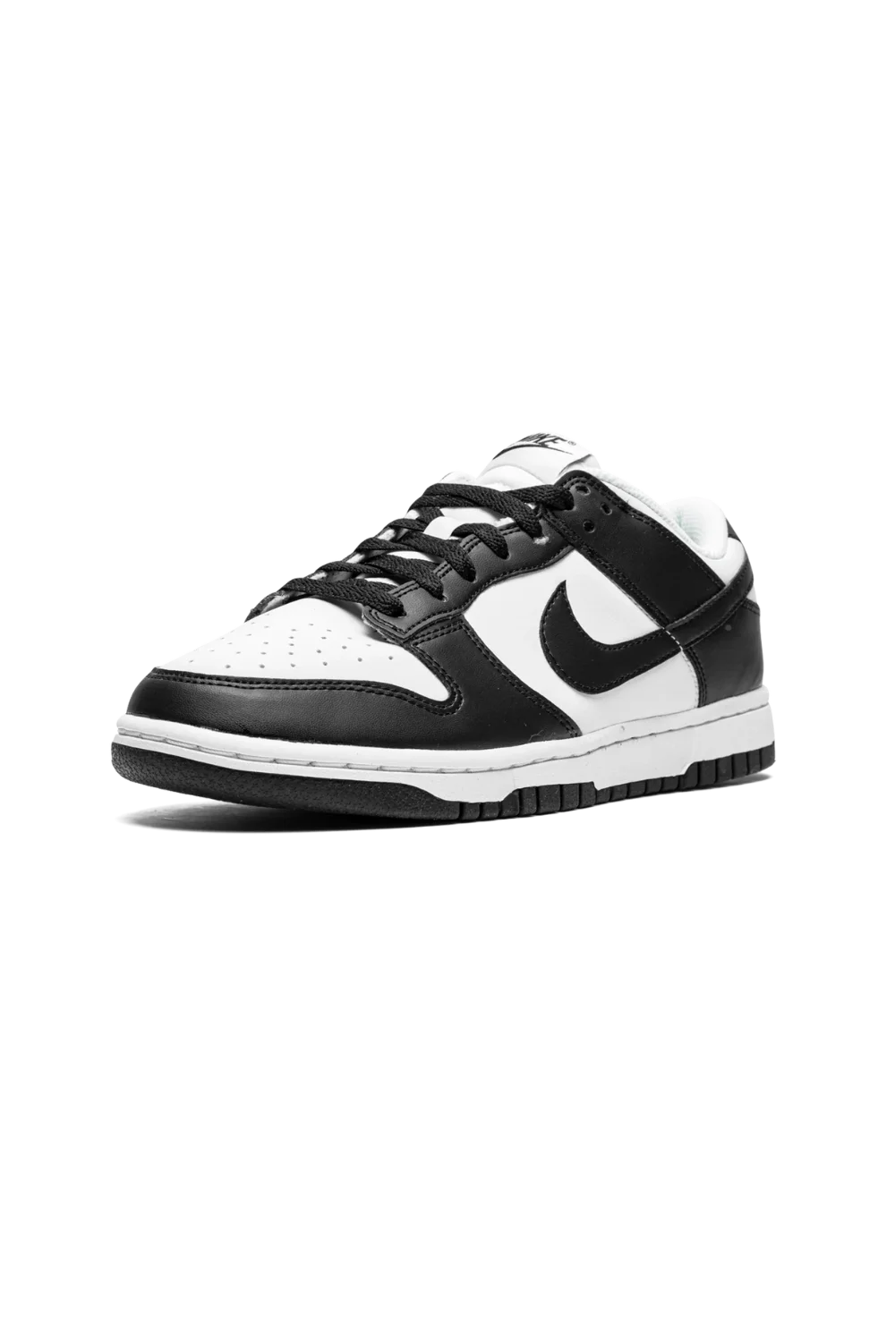 Nike Dunk Low Next Nature “Black & White”