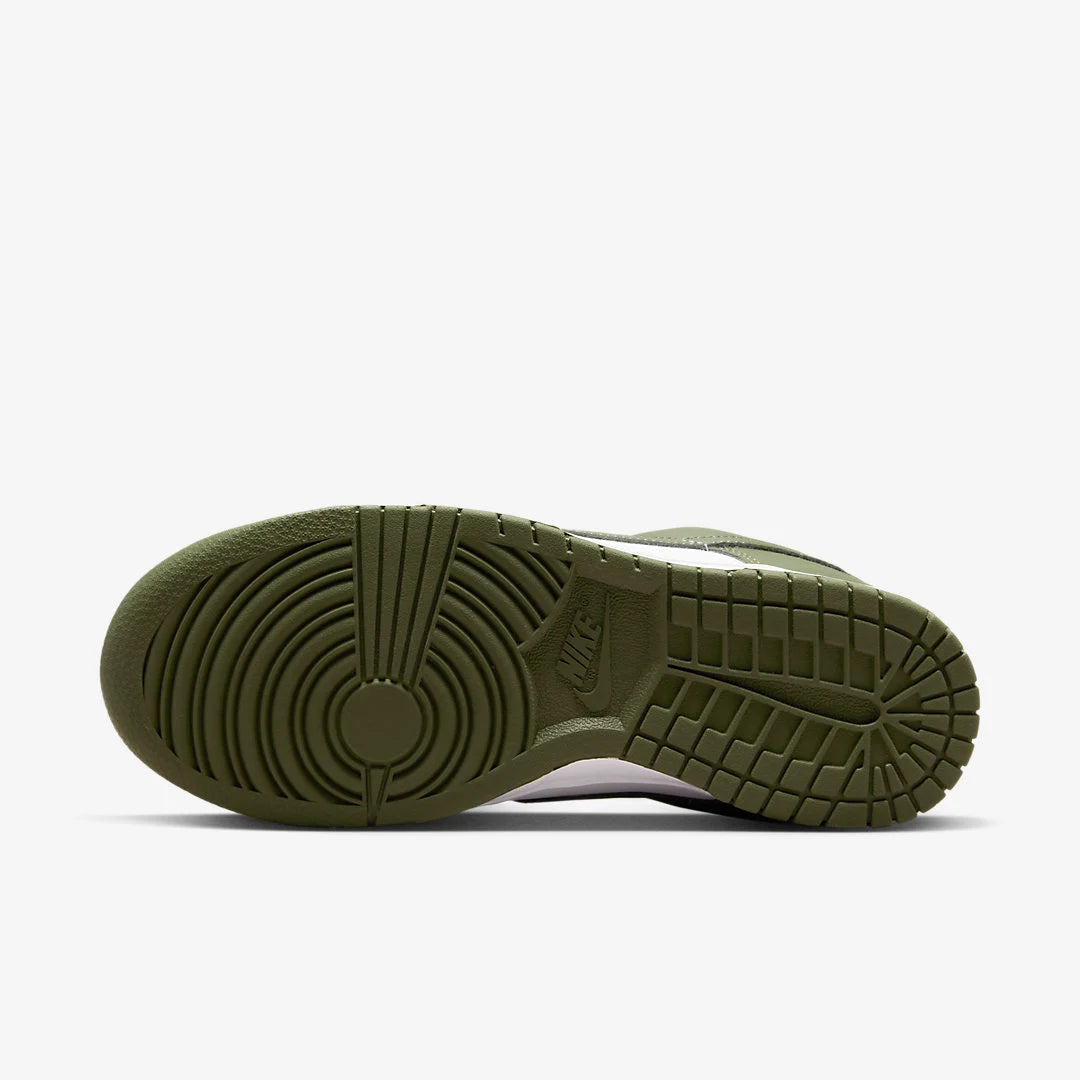Nike Dunk Low "Medium Olive" Verde